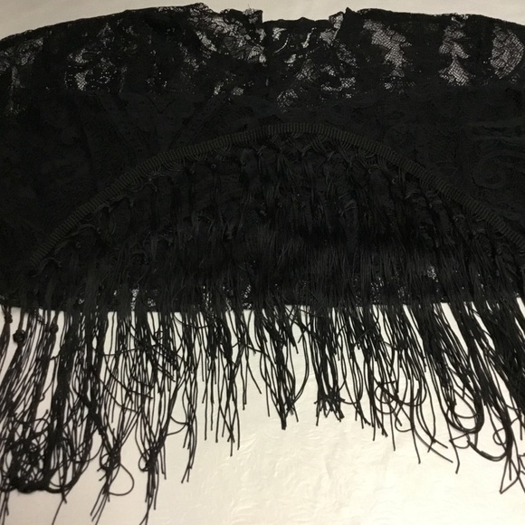 Cover Up‎ Lace and fringe black size large - Picture 2 of 2